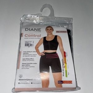 Butt Lifting Shorts Black Size Small (34)